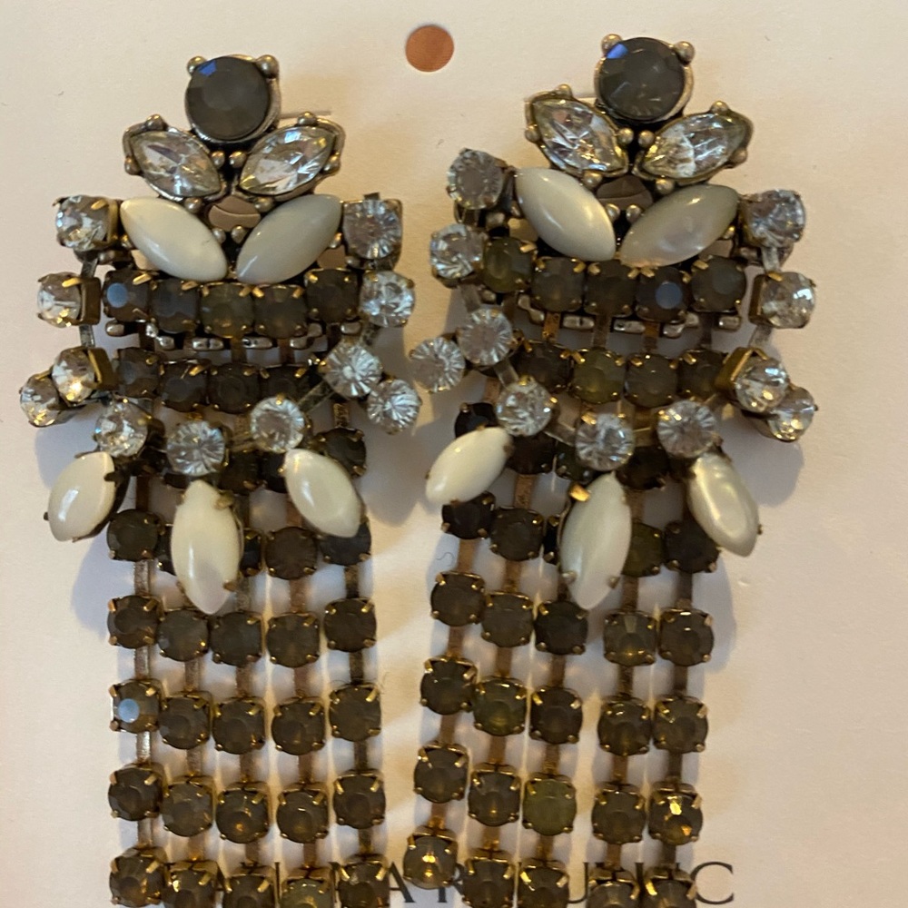 banana republic earrings